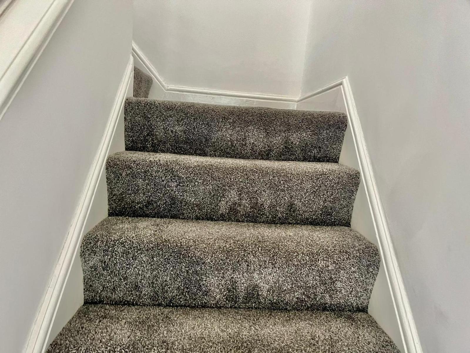 Executive 3 Bedroom Port Talbot Town Centre Margam Sleeps 7 Zewnętrze zdjęcie